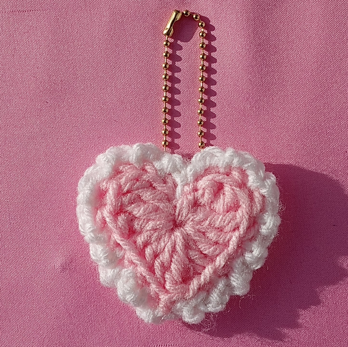 Frilly heart keychain