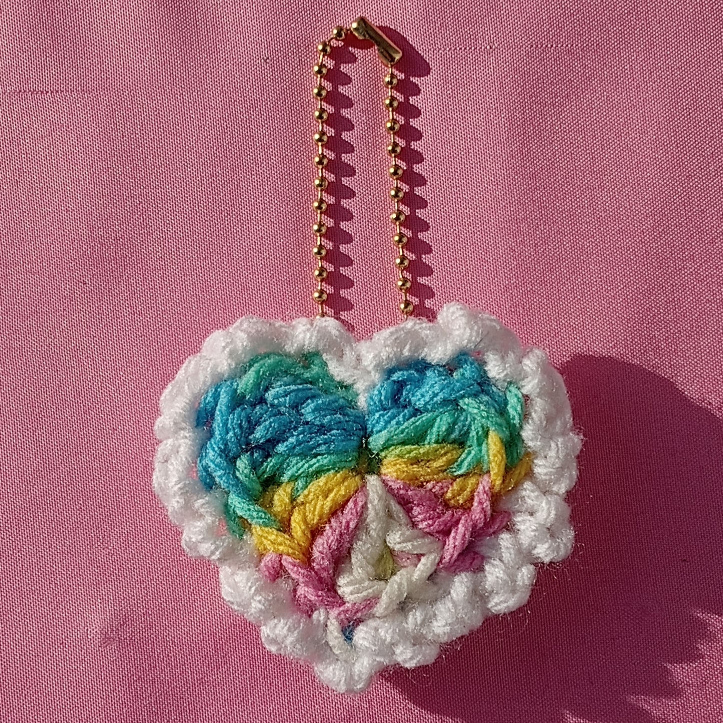 Frilly heart keychain